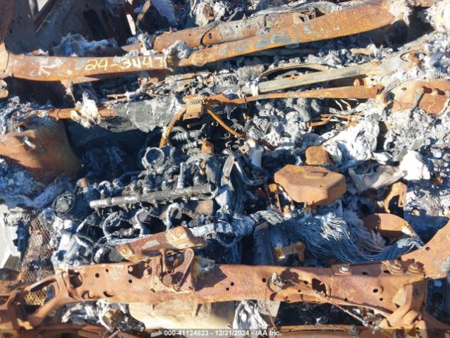 2017 CHEVROLET VOLT 1G1RC6S55HU101820 Photo 9