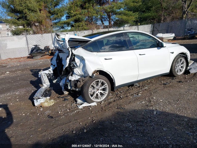 2021 TESLA MODEL Y 5YJYGDEE3MF299758 Photo 3