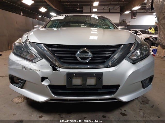 Nissan Altima 2.5 Sr 2017 1N4AL3AP8HC165397 Image 12