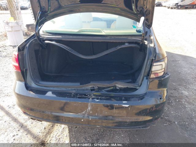 3VMDB7AJ2JM221333 Volkswagen Jetta