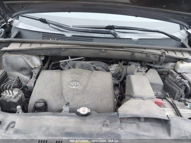 Toyota Highlander Xle 2017 5TDJZRFH4HS403645 Image 10