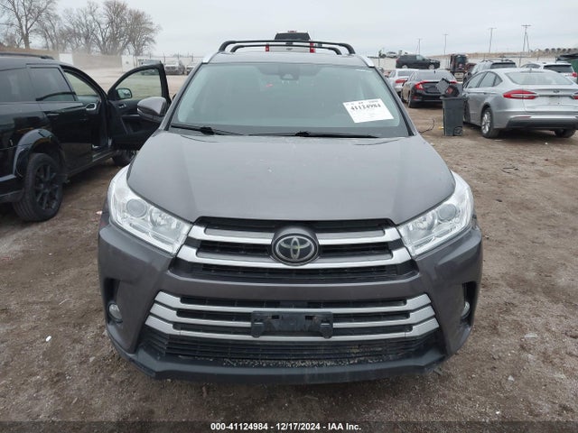 Toyota Highlander Xle 2017 5TDJZRFH4HS403645 Image 12
