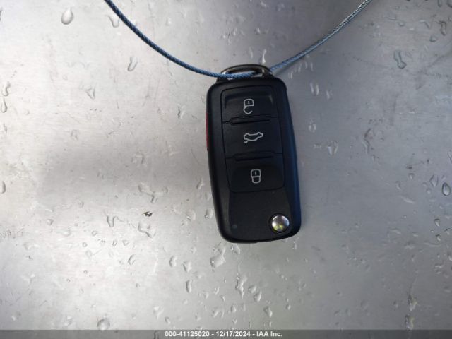 3VWD67AJ6GM335347 Volkswagen Jetta 1.4t Se