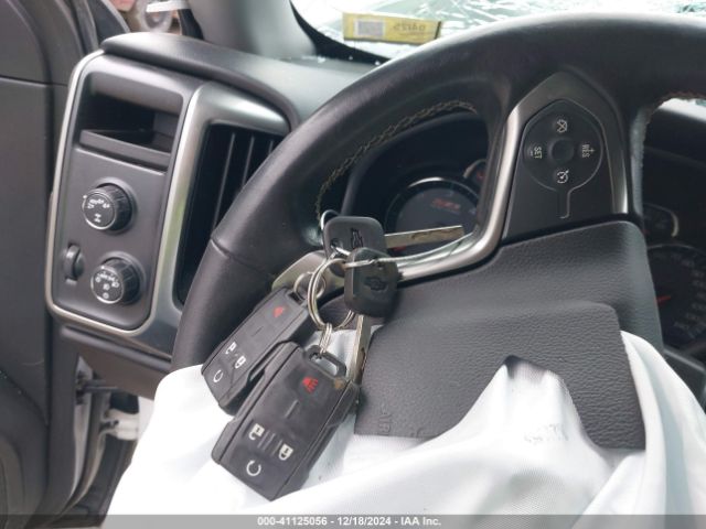3GCUKREC4JG578148 Chevrolet Silverado 1500 2lt