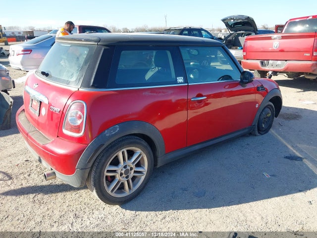 2012 MINI COOPER WMWSU3C51CT258145 Photo 3