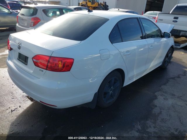 3VWLL7AJ4EM407258 Volkswagen Jetta 2.0l Tdi