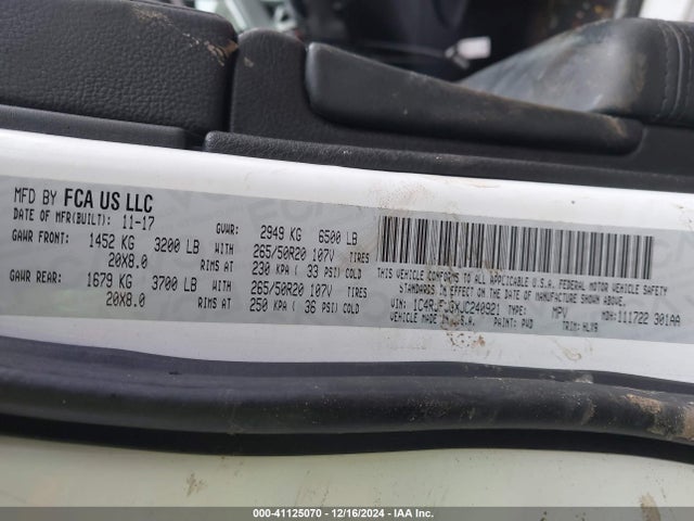 1C4RJFJGXJC240921 Jeep Grand Cherokee Summit 4x4
