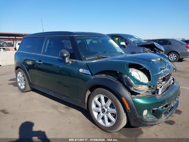 2011 MINI COOPER S CLUBMAN WMWZG3C57BTY35863 Photo 0