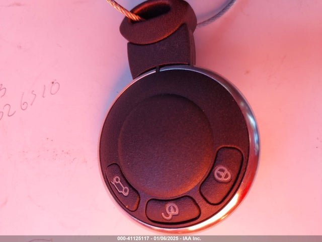 2011 MINI COOPER S CLUBMAN WMWZG3C57BTY35863 Photo 10