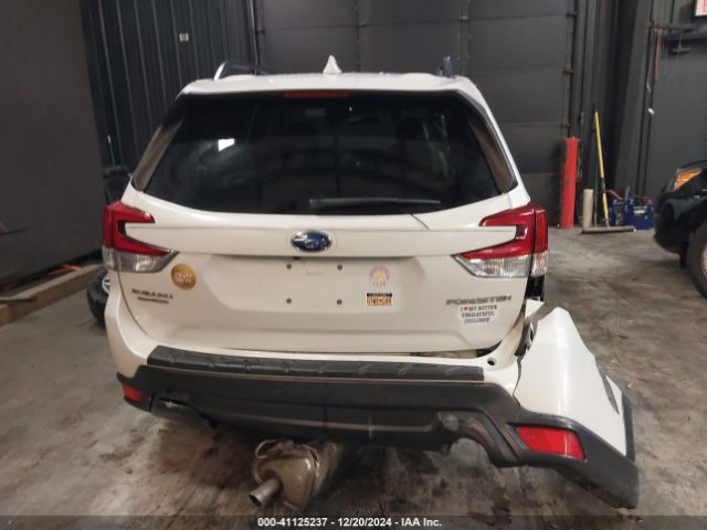 JF2SKAEC3KH489530 Subaru Forester Premium