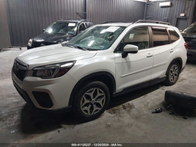 JF2SKAEC3KH489530 Subaru Forester Premium