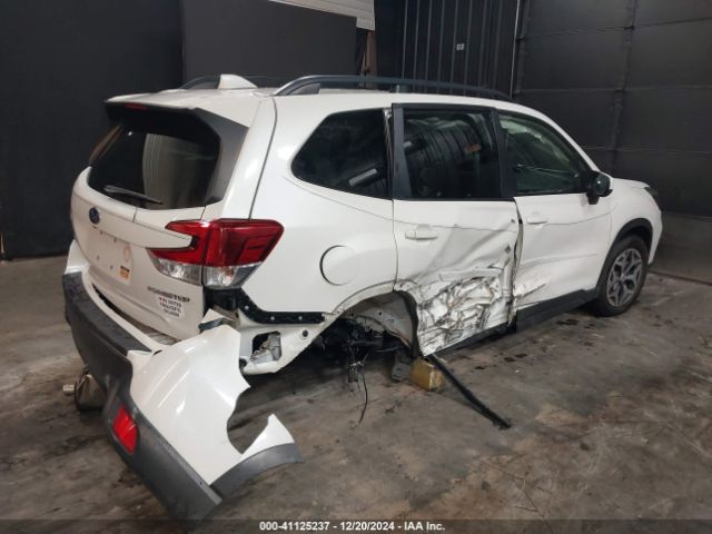 JF2SKAEC3KH489530 Subaru Forester Premium
