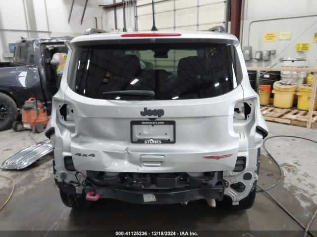 ZACCJBCBXJPG61145 Jeep Renegade Trailhawk 4x4