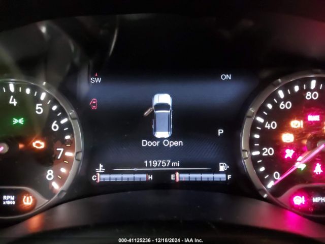 ZACCJBCBXJPG61145 Jeep Renegade Trailhawk 4x4