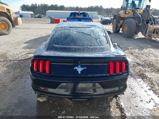 Ford Mustang V6 2016 1FA6P8AM0G5218285 Image 17