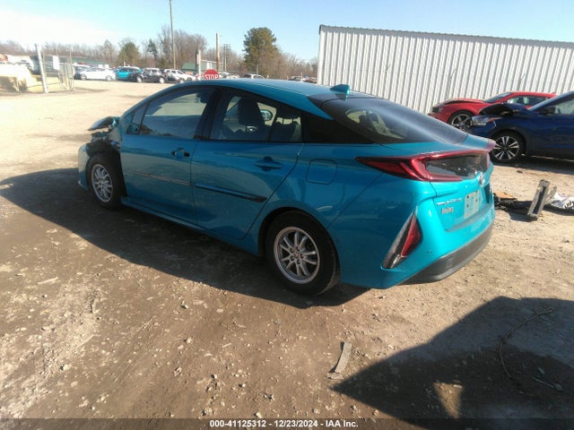Toyota Prius Prime Advanced 2017 JTDKARFPXH3024511 Image 3
