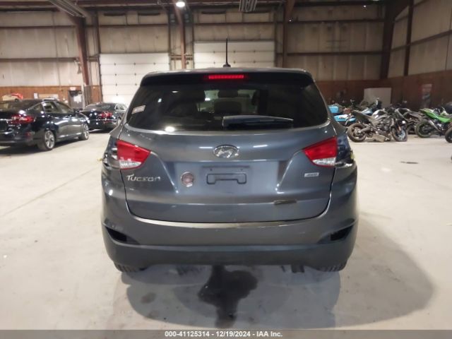 KM8JTCAF4FU969832 Hyundai TUCSON GLS