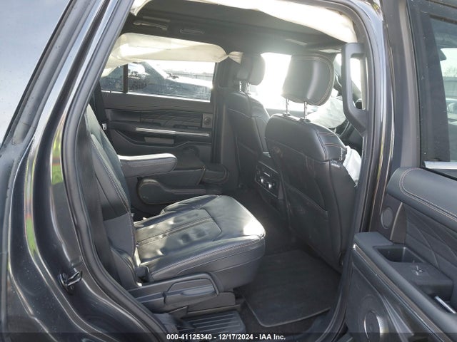 1FMJU1MT4NEA00365 Ford Expedition Platinum