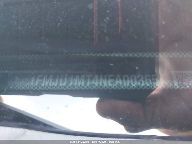 1FMJU1MT4NEA00365 Ford Expedition Platinum