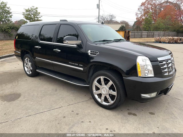2011 CADILLAC ESCALADE ESV 1GYS4HEF4BR310072 Photo 0