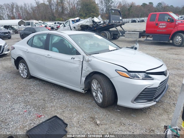 Toyota CAMRY LE 2024 4T1C11AK4RU203703 Image 1