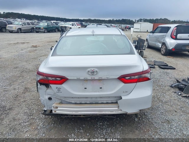 Toyota CAMRY LE 2024 4T1C11AK4RU203703 Image 17