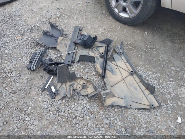 Toyota CAMRY LE 2024 4T1C11AK4RU203703 Image 12