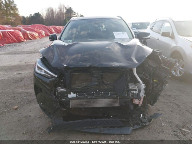 3PCAJ5M17KF118620 Infiniti Qx50 Essential