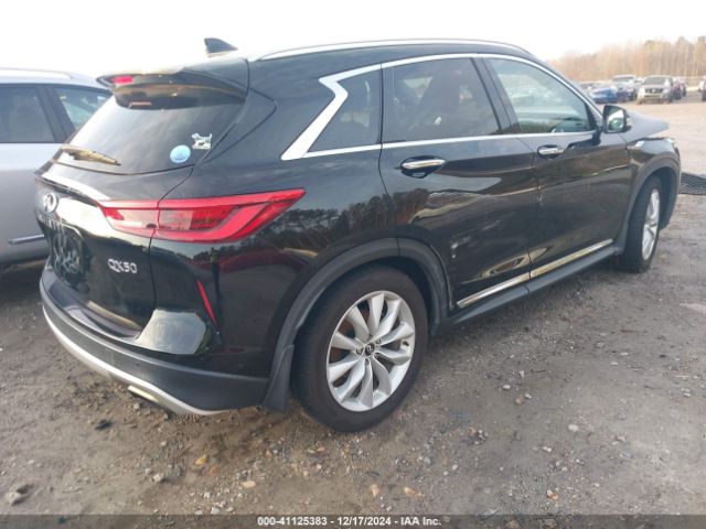 3PCAJ5M17KF118620 Infiniti Qx50 Essential