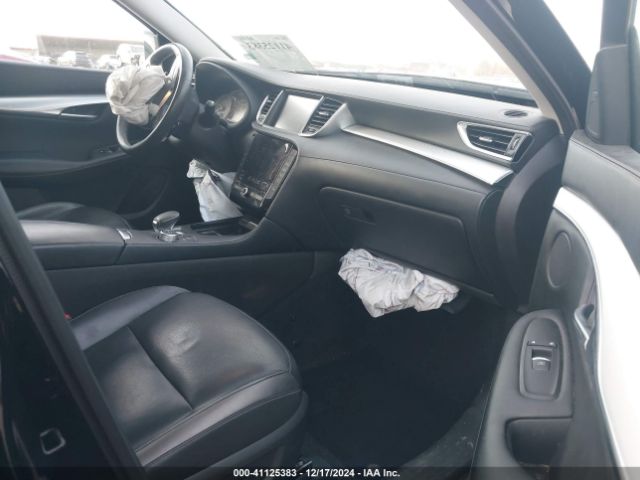 3PCAJ5M17KF118620 Infiniti Qx50 Essential