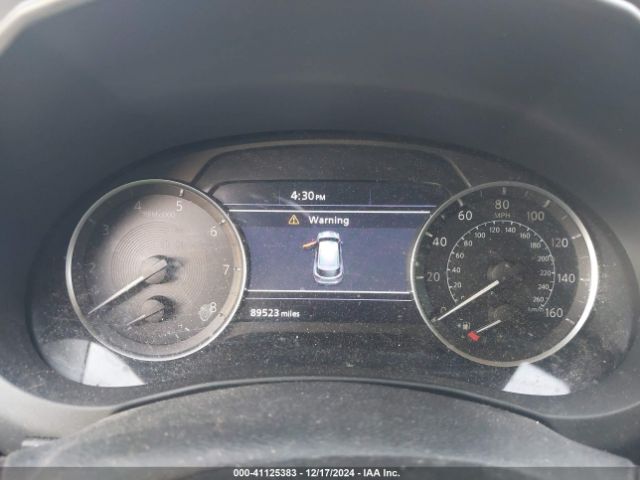 3PCAJ5M17KF118620 Infiniti Qx50 Essential