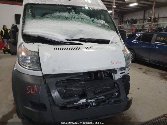 3C6URVJG7JE114576 RAM Promaster 3500 Cargo Van High Roof 159 Wb Ext