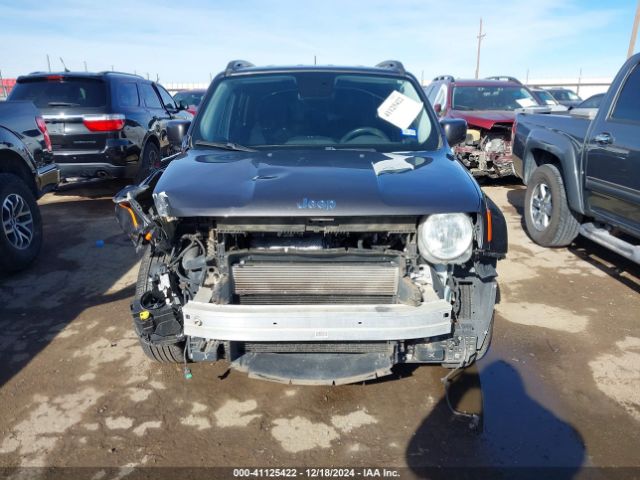 ZACCJABT2GPC52182 Jeep Renegade Latitude