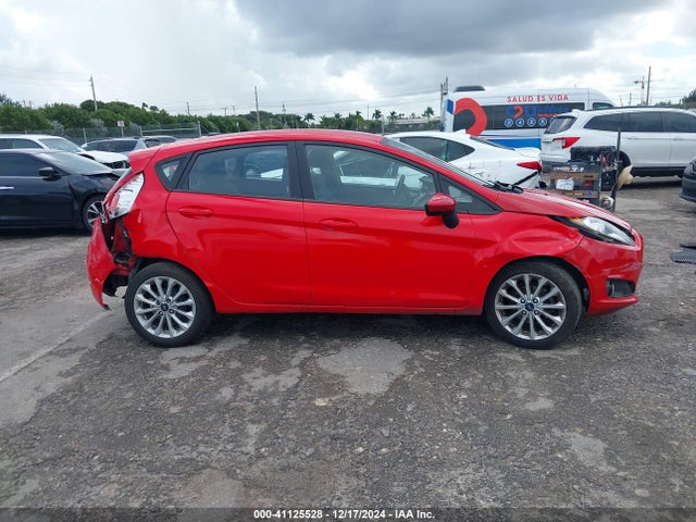 Ford FIESTA SE 2014 3FADP4EJ1EM200269 Image 13