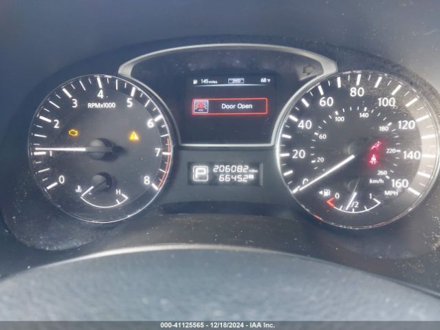 5N1AR2MM0EC710648 Nissan Pathfinder Sl