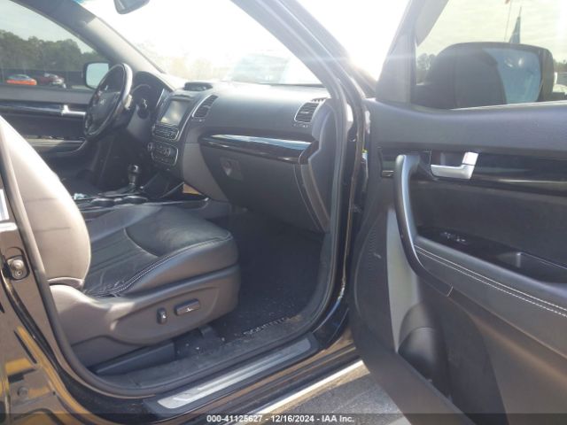 5XYKW4A70FG551753 KIA Sorento Limited V6