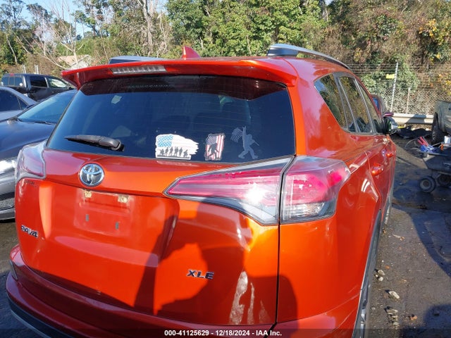 Toyota Rav4 Xle 2016 JTMWFREV9GJ074703 Image 16