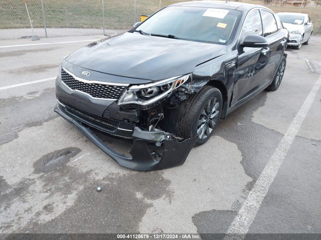 KIA Optima S 2018 5XXGT4L30JG246775 Image 6