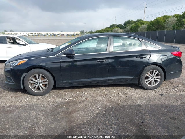 Hyundai SONATA SE 2017 5NPE24AF7HH480255 Image 6