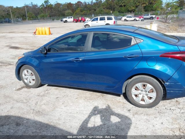 KMHDH4AE2GU558085 Hyundai ELANTRA SE