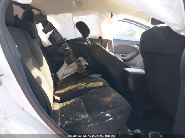 1FADP3K25JL315752 Ford FOCUS SE