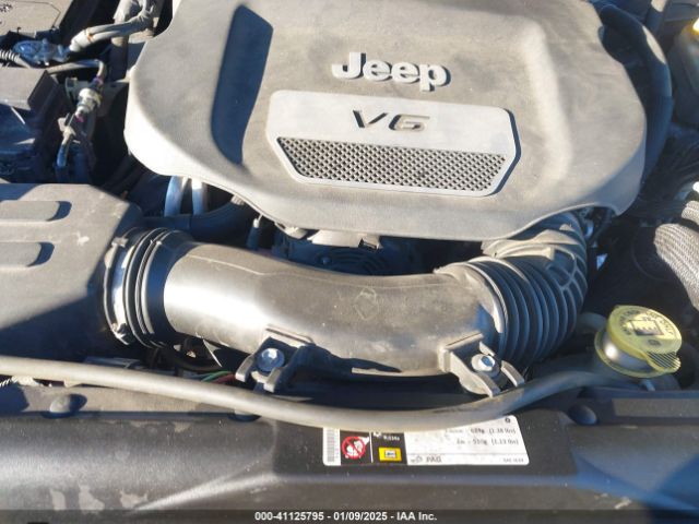 1C4BJWFG5EL156442 Jeep Wrangler Unlimited Rubicon