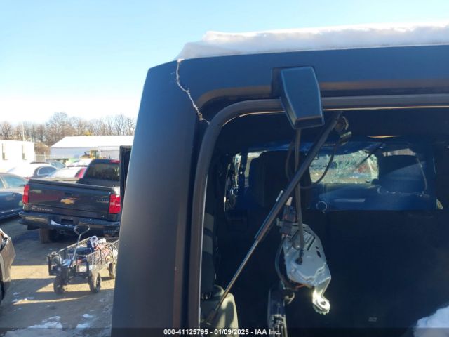 1C4BJWFG5EL156442 Jeep Wrangler Unlimited Rubicon