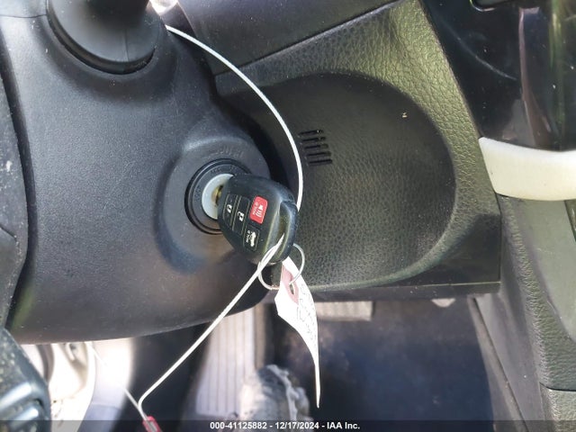 Toyota COROLLA LE 2015 5YFBURHE0FP276582 Image 11