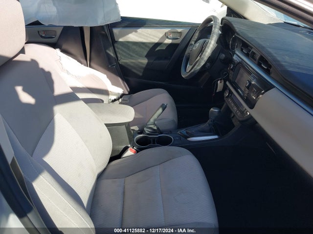 5YFBURHE0FP276582 Toyota COROLLA LE