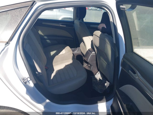 3FA6P0G70KR184034 Ford FUSION S