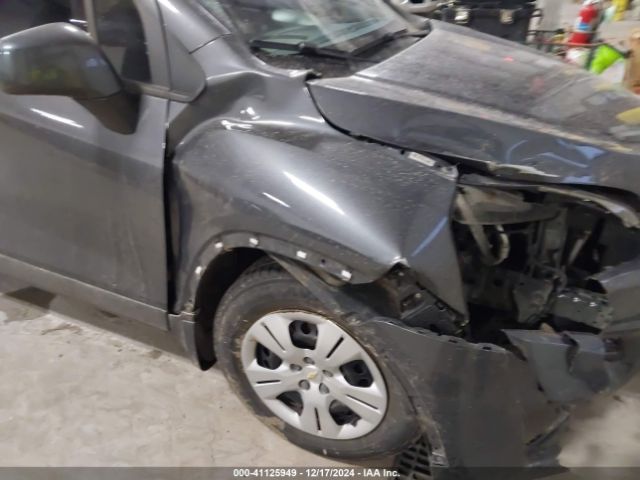 3GNCJKSB5GL271368 Chevrolet Trax 1ls