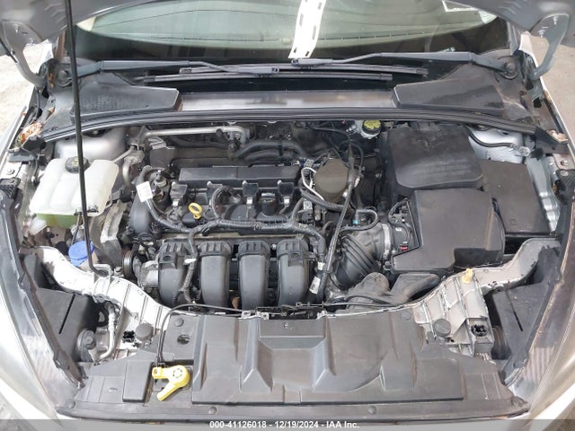 Ford FOCUS SE 2016 1FADP3F25GL255782 Image 10