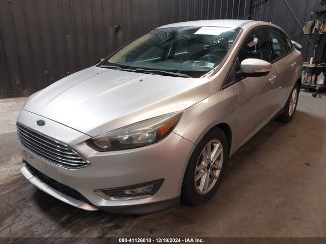 Ford FOCUS SE 2016 1FADP3F25GL255782 Image 2
