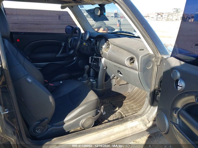 2005 MINI COOPER WMWRC33535TJ70346 Photo 4
